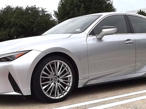 Used 2024 Lexus IS 300 w/ Premium Package RWD image 12