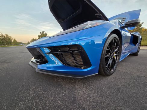 Used 2024 Chevrolet Corvette Stingray Preferred Cpe w/ Z51 Performance Package image 18