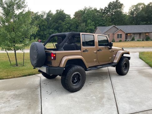 Used 2015 Jeep Wrangler Unlimited Sahara w/ Trailer Tow Group image 8