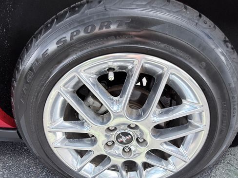Used 2012 Ford Mustang Premium RWD image 15
