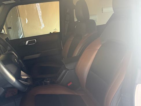 Used 2021 Ford Bronco Outer Banks image 10