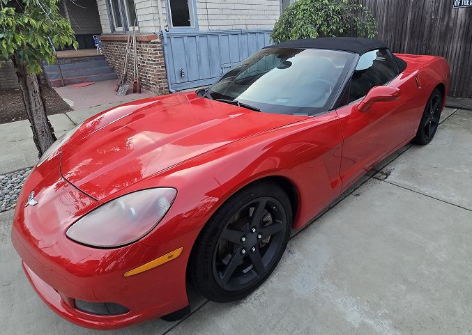 Used 2006 Chevrolet Corvette Convertible w/ Preferred Equipment Group RWD image 26