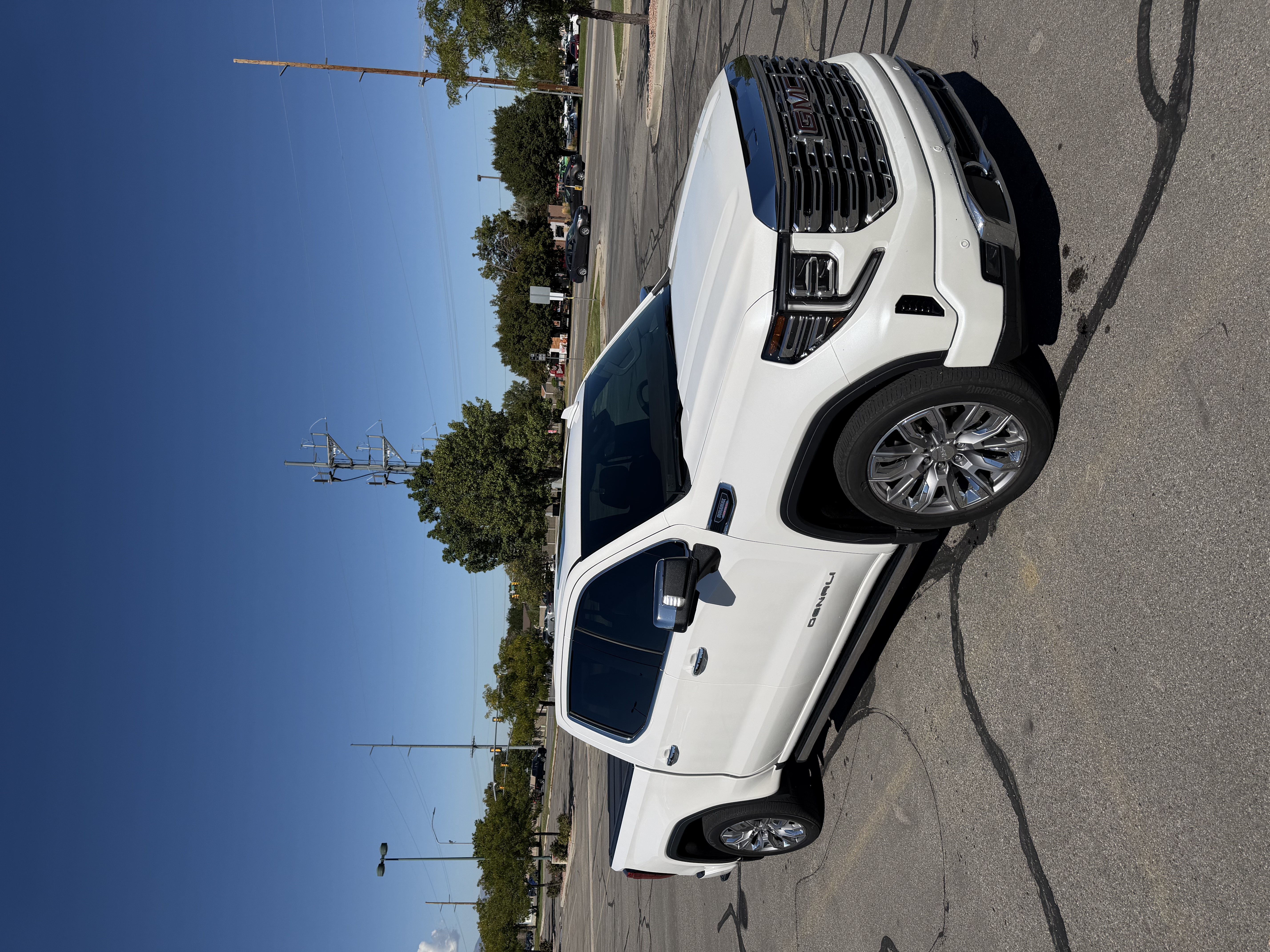 Used 2025 GMC Sierra 1500 Denali AWD/4WD image 17