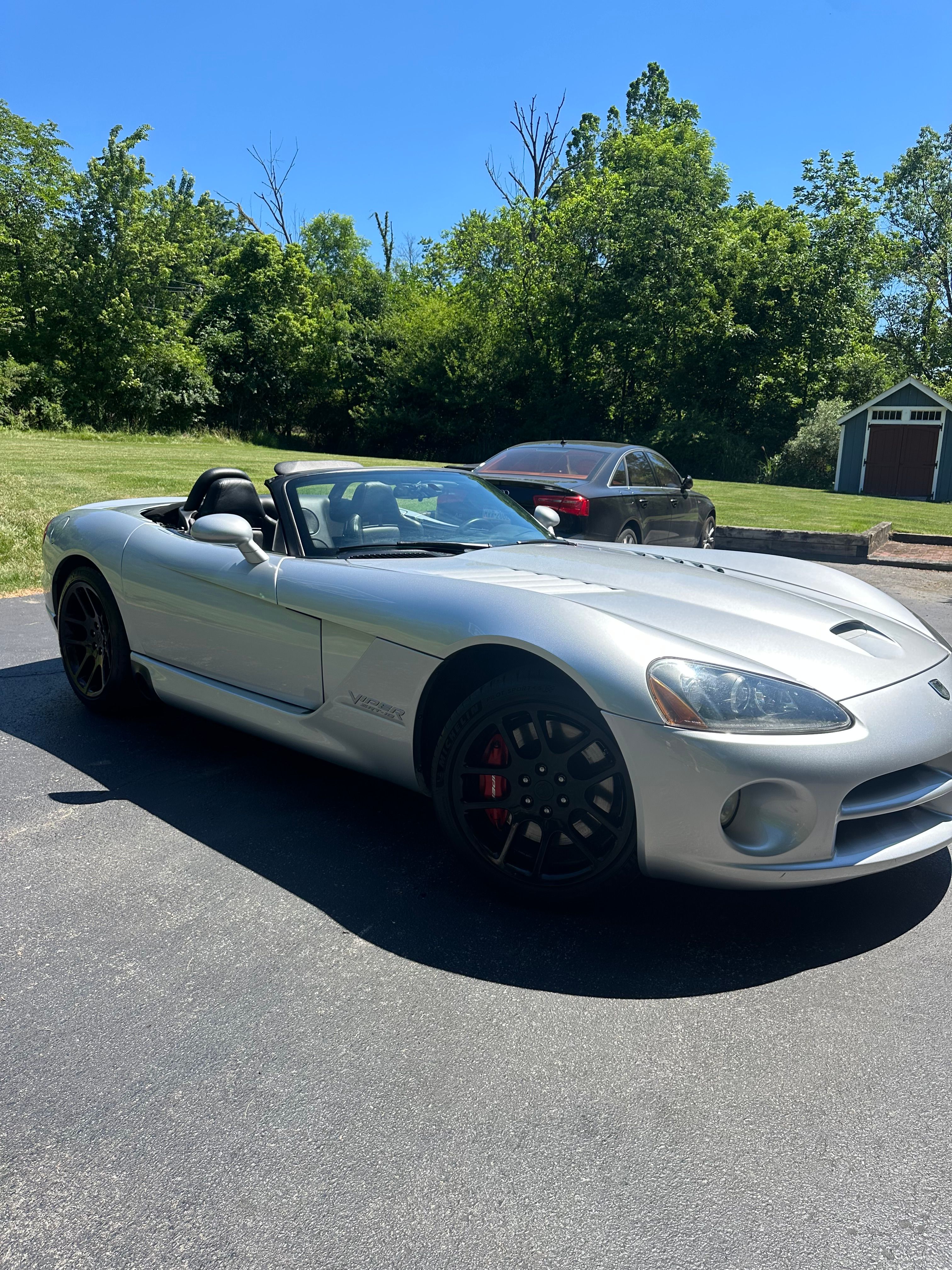 Used 2003 Dodge Viper SRT-10 RWD image 6