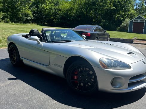 Used 2003 Dodge Viper SRT-10 RWD image 6