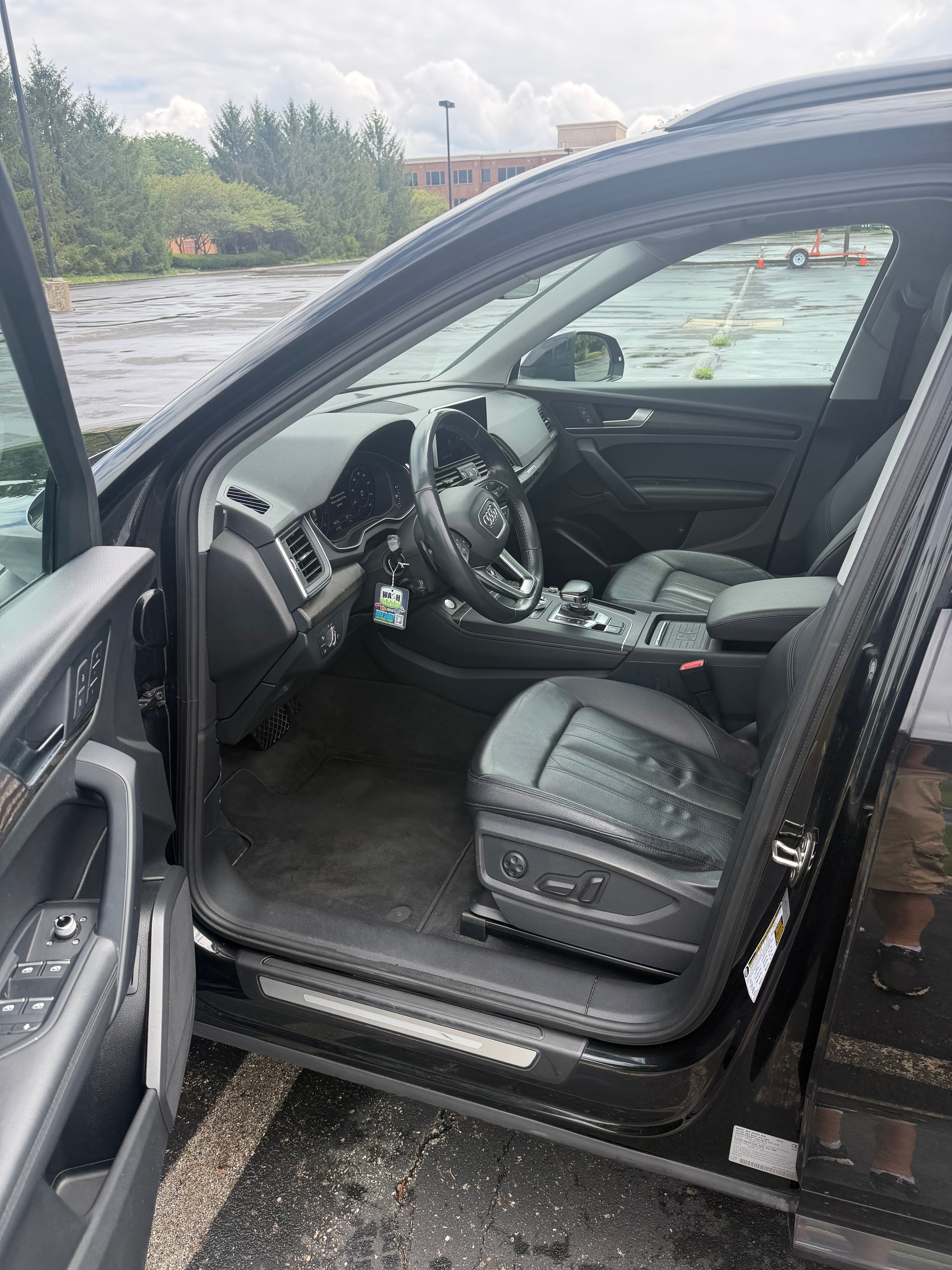 Used 2019 Audi Q5 2.0T Premium Plus w/ Premium Plus Package AWD/4WD image 15