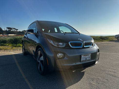 Used 2017 BMW i3 w/ Range Extender image 1