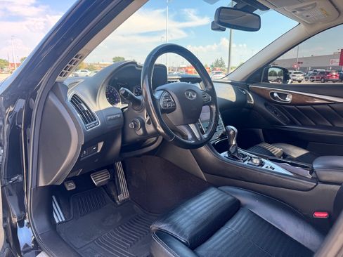 Used 2014 INFINITI Q50 Hybrid AWD w/ Deluxe Technology Package image 4