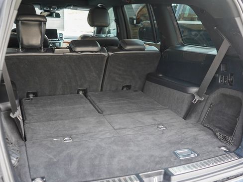 Used 2019 Mercedes-Benz GLS 450 450 4MATIC Sport Utility 4D image 9