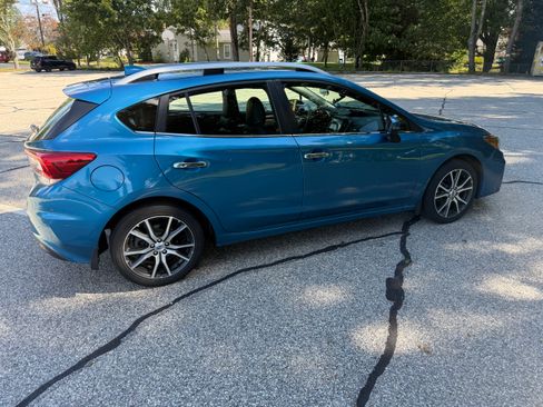 Used 2017 Subaru Impreza 2.0i Limited w/ Moonroof/BSD & Rcta/Eyesight AWD/4WD image 1