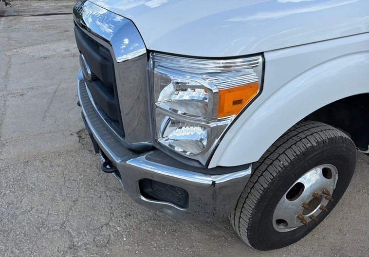 Used 2015 Ford F350 XL w/ Power Equipment Group AWD/4WD image 15