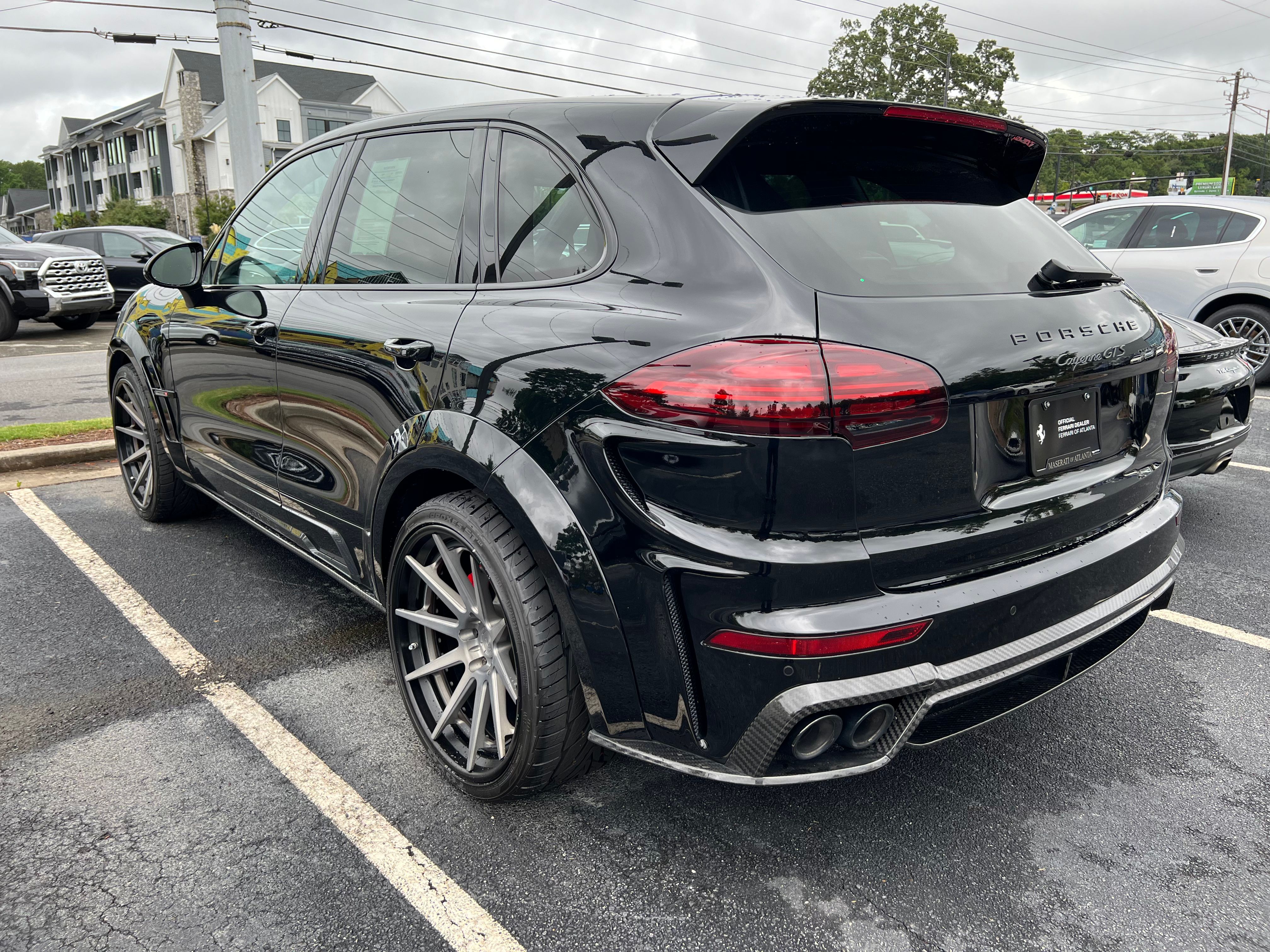 Used 2016 Porsche Cayenne GTS AWD/4WD image 5