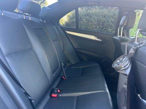 Used 2011 Mercedes-Benz C 300 Sedan image 9