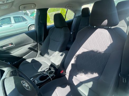 Used 2021 Toyota Corolla LE w/ Carpet Mat Package (TMS) FWD image 14
