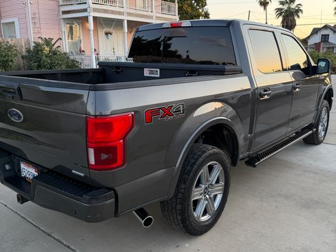 Used 2018 Ford F150 XLT AWD/4WD image 5