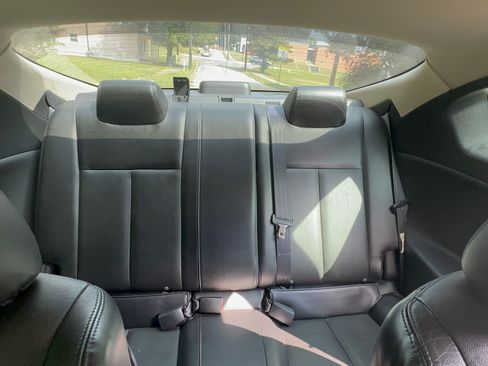 Used 2008 Nissan Altima 3.5 SE w/ Premium Pkg image 9