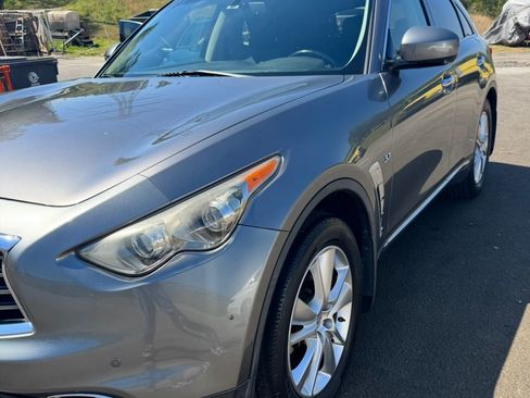 Used 2014 INFINITI QX70 AWD w/ Premium Package image 8