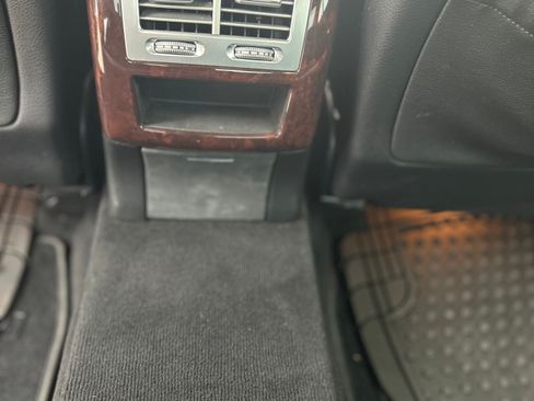 Used 2013 Mercedes-Benz S 550 image 6