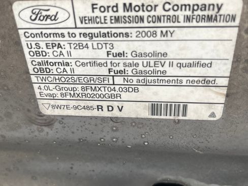 Used 2008 Ford Explorer XLT RWD image 2