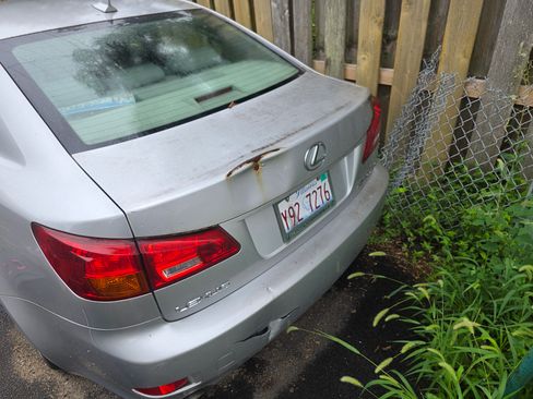 Used 2008 Lexus IS 250 AWD w/ Luxury Pkg image 4