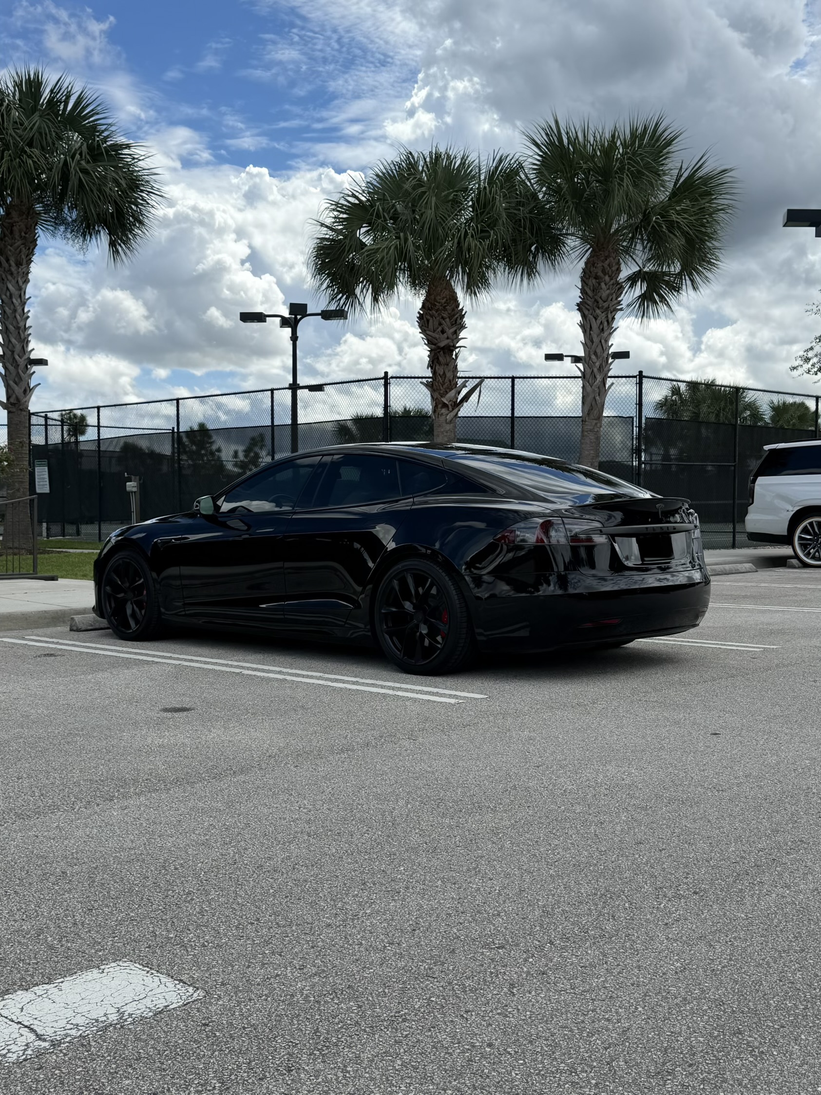 Used 2020 Tesla Model S Performance AWD/4WD image 4