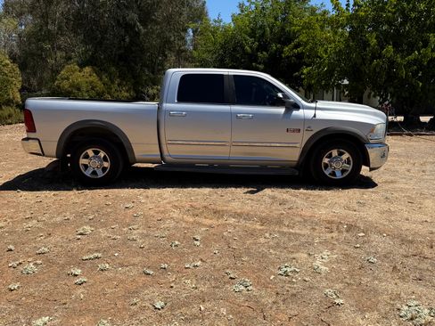 Used 2011 RAM 2500 Big Horn RWD image 5
