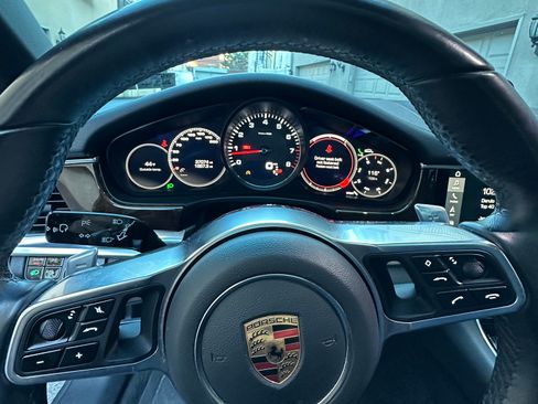 Used 2017 Porsche Panamera 4S image 1