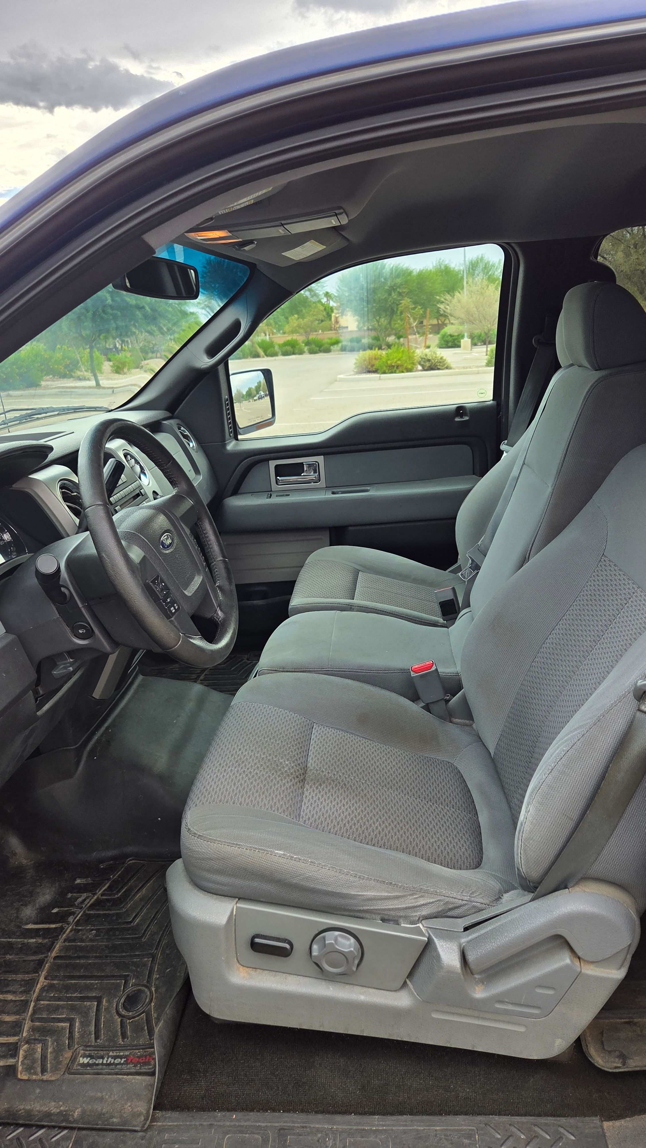 Used 2011 Ford F150 XLT w/ XLT Convenience Pkg RWD image 10