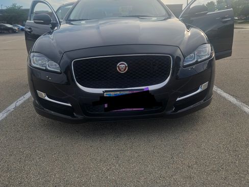 Used 2016 Jaguar XJ R-Sport RWD image 2