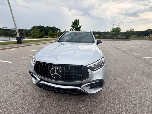 Used 2024 Mercedes-Benz GLC 43 AMG 4MATIC image 9