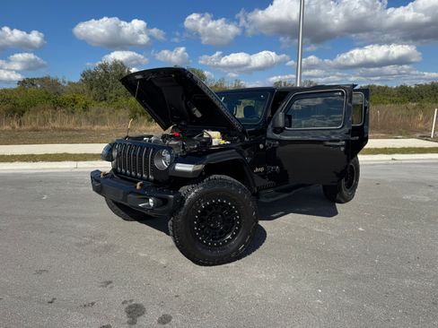 Used 2021 Jeep Wrangler Unlimited Rubicon w/ Trailer Tow Package image 25
