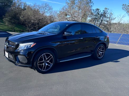 Used 2019 Mercedes-Benz GLE 43 AMG 4MATIC Coupe image 5