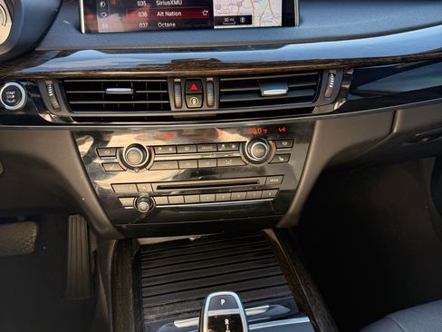 Used 2018 BMW X5 xDrive35i image 9