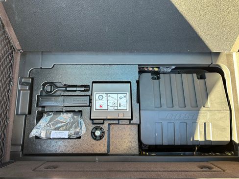 Used 2010 Porsche Panamera 4S image 17