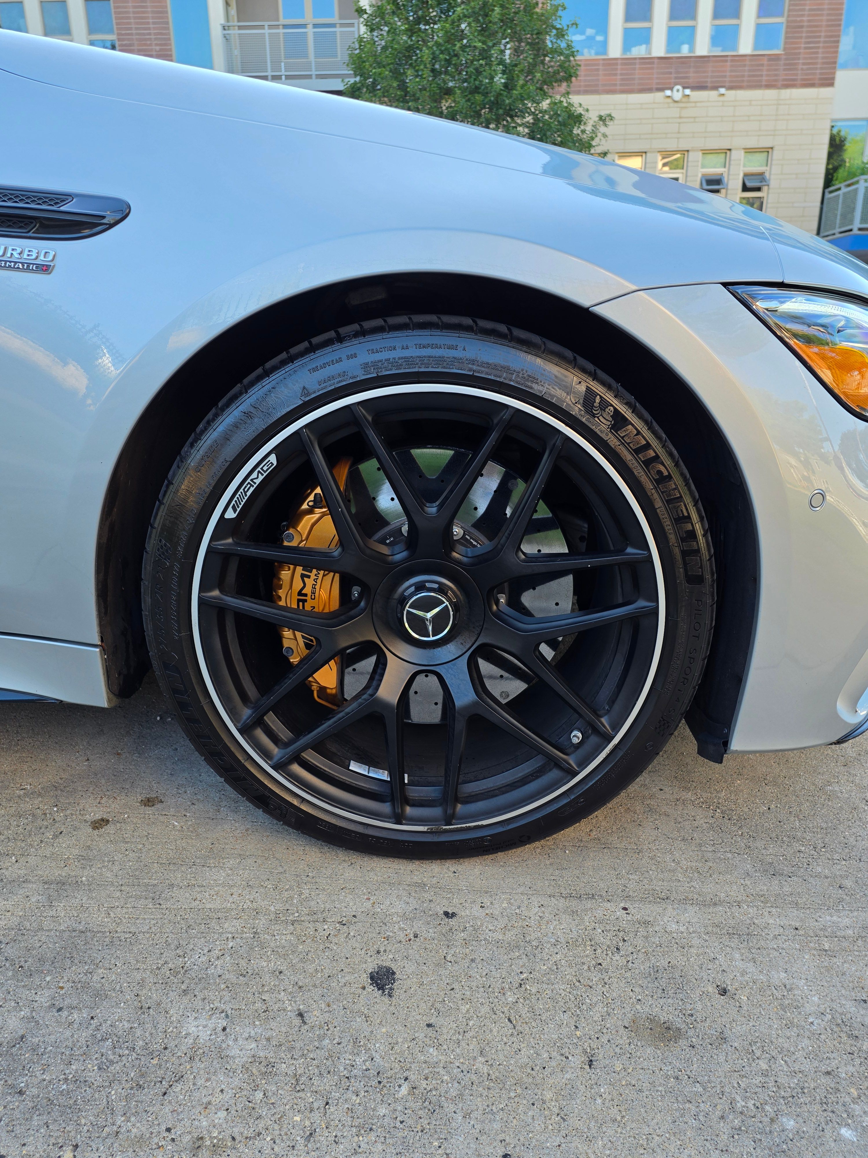 Used 2021 Mercedes-Benz AMG GT 63 S image 9