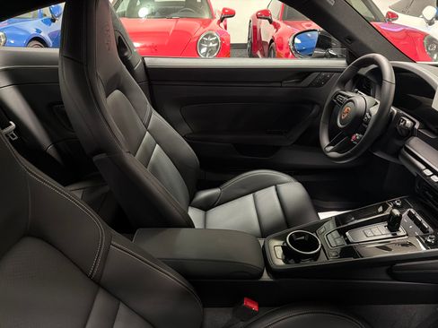 Used 2026 Porsche 911 GTS image 6