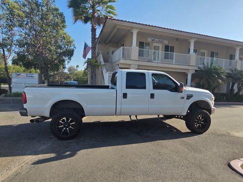 Used 2008 Ford F350 Lariat image 4
