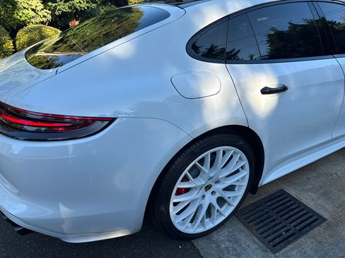 Used 2020 Porsche Panamera GTS AWD/4WD image 18