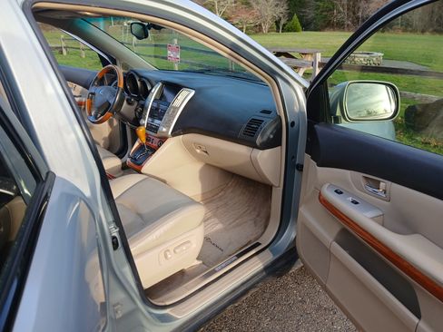 Used 2006 Lexus RX 400h AWD image 17