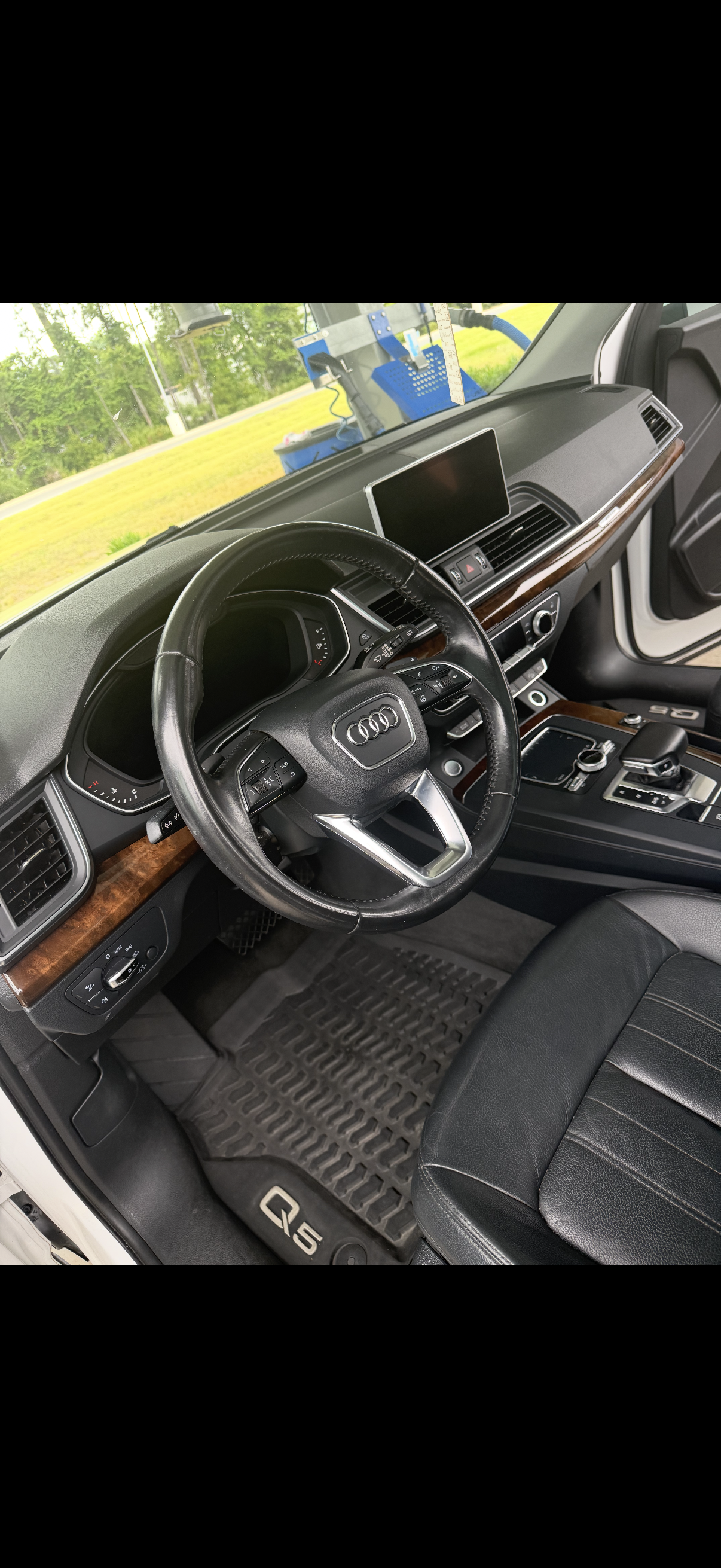 Used 2018 Audi Q5 2.0T Premium Plus w/ Premium Plus Package AWD/4WD image 11