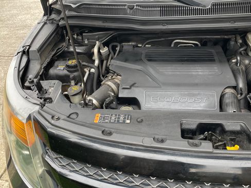 Used 2015 Ford Explorer Sport w/ Equipment Group 401A image 11