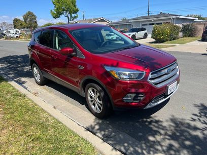 Used 2017 Ford Escape SE