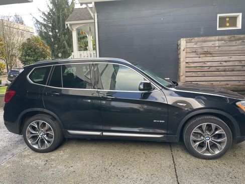 Used 2015 BMW X3 sDrive28i image 6