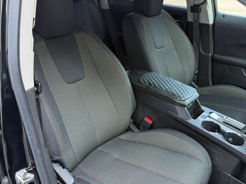 Used 2015 Chevrolet Equinox LT w/ Driver Convenience Package image 17