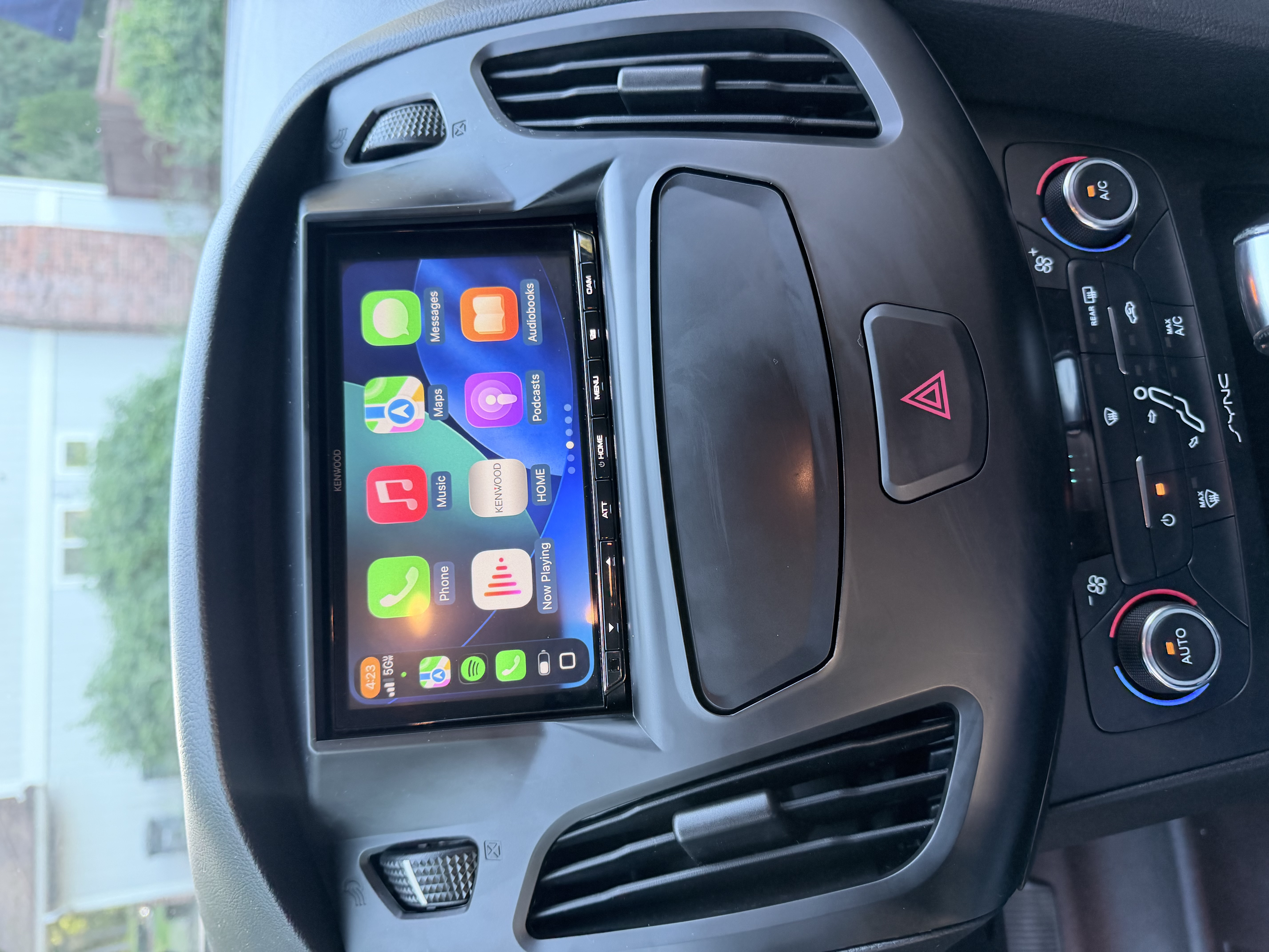 Used 2016 Ford Focus SE FWD image 16