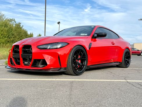 Used 2025 BMW M4 xDrive Competition w/ Carbon Package image 9