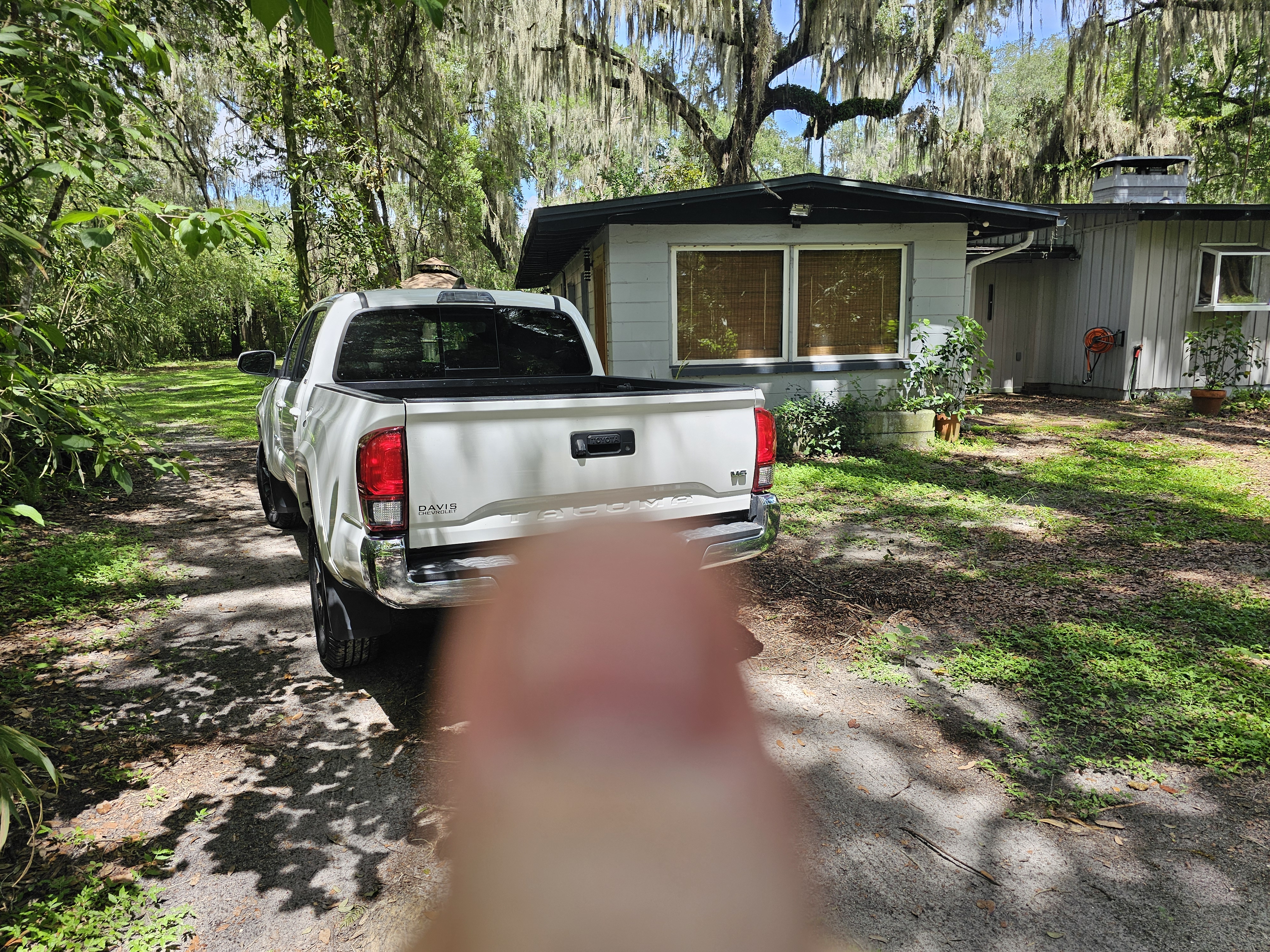 Used 2021 Toyota Tacoma SR5 RWD image 5