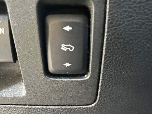 Used 2016 Ford F150 XLT w/ Equipment Group 302A Luxury image 22