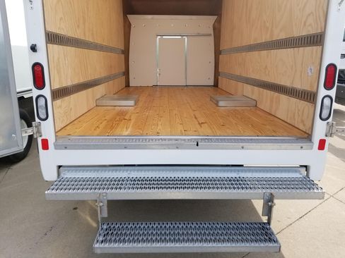 Used 2022 Ford Transit 350 DRW w/ Interior Upgrade Package image 3