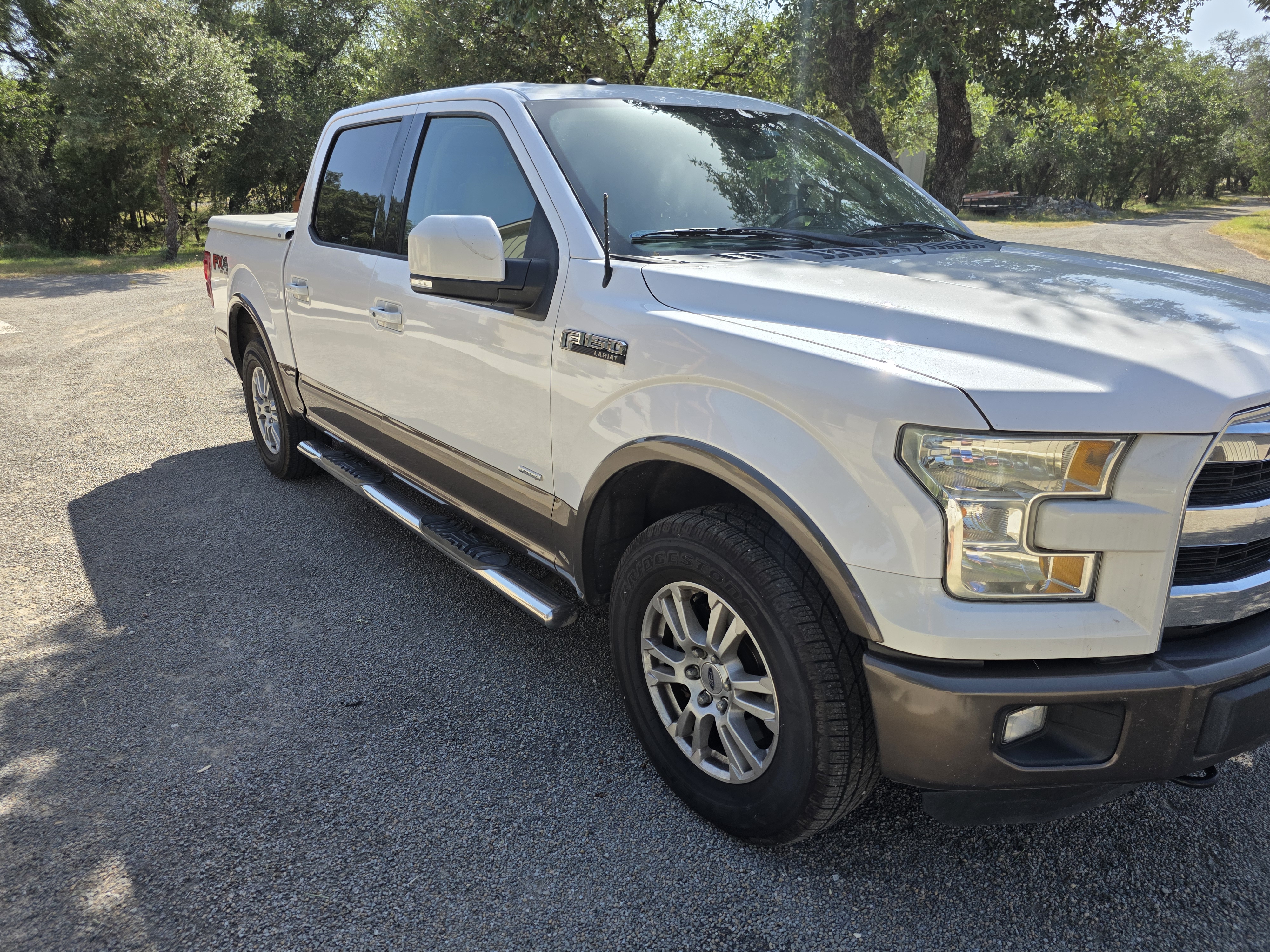 Used 2016 Ford F150 Lariat w/ Equipment Group 501A Mid AWD/4WD image 2